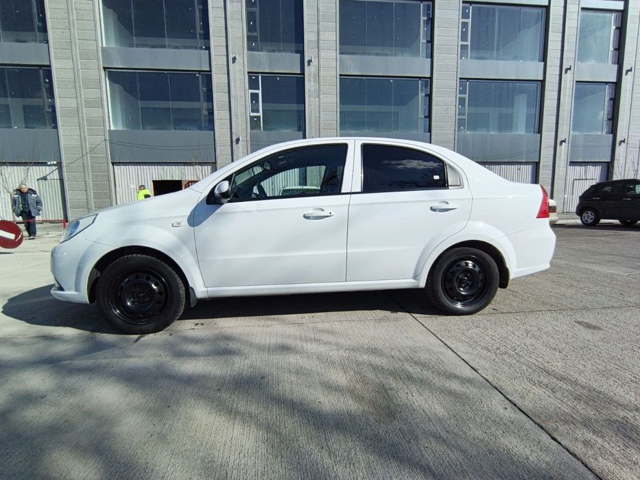 Nexia 3  holati a'lo