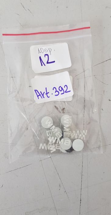 Стикери Бмв размер 2.7см на 0.9см