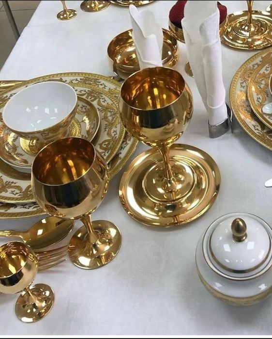 Продам бокалы из золота