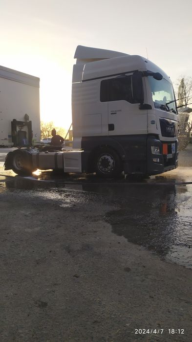 Сотилади МАН евро 6 TGX 2016 Прицеп 2016