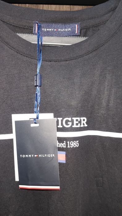 Футболки и Рубашка Tommy Hilfiger