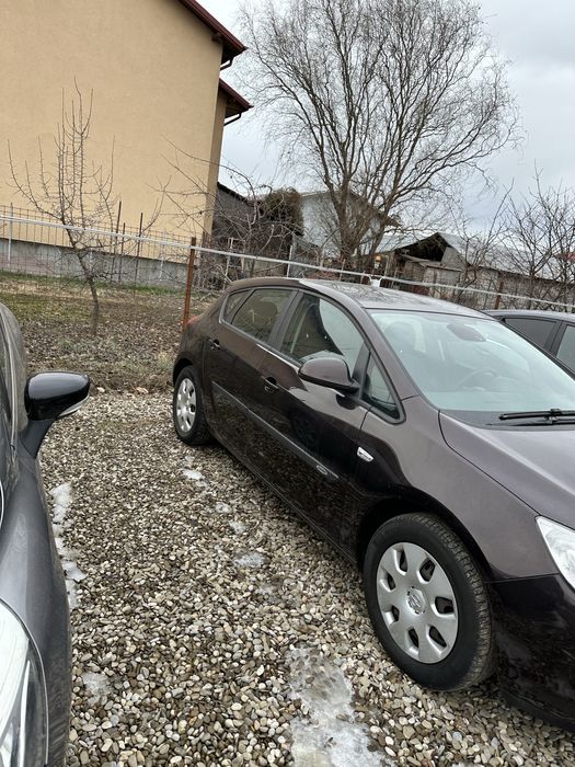 Opel astra j 2012 , 2.0 cdti 165 cp automata