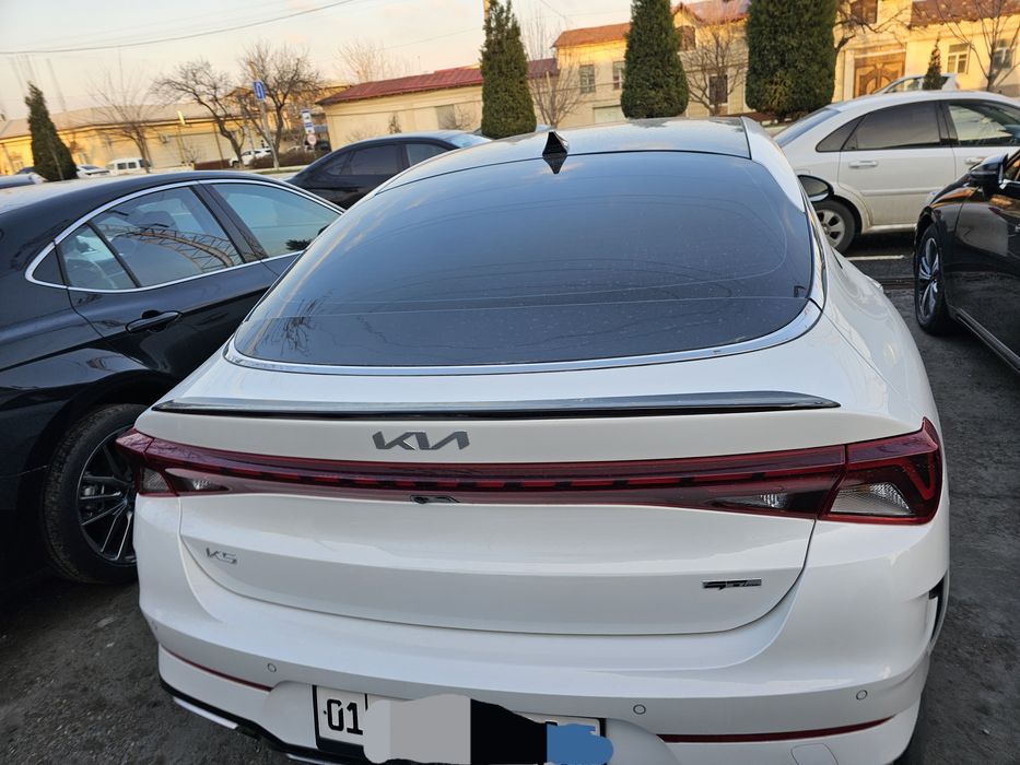 Kia k5. GT-Line.2.5l.Ful. Yili 2023. Yurgani 14500. Narxi 32500