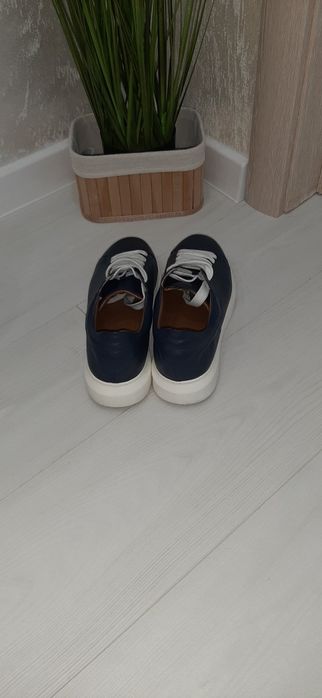 Обувки спортно елегантни