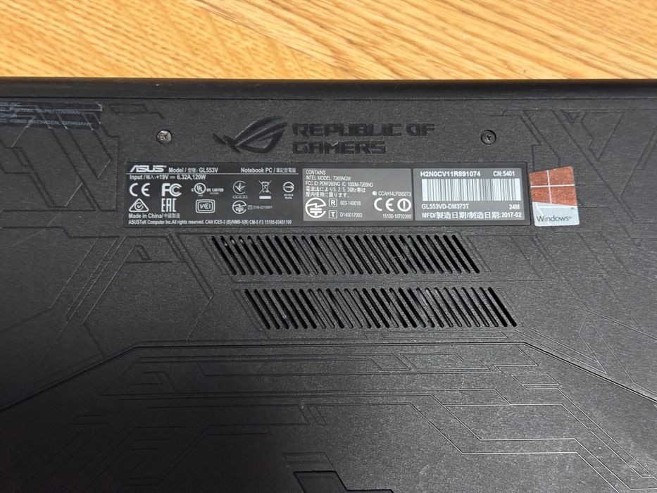 Laptop gaming ASUS ROG Strix , i5 , 16Gb DDR4 , SSD , HDD 1 Tb , GTX 1050 4Gb
