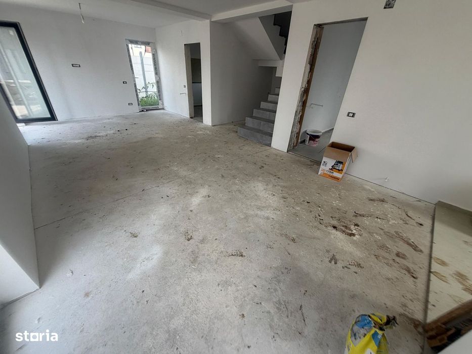 Casa Singulara - 4 Camere, Toate Utilitatile, Teren 400 Mp, Comis 0%