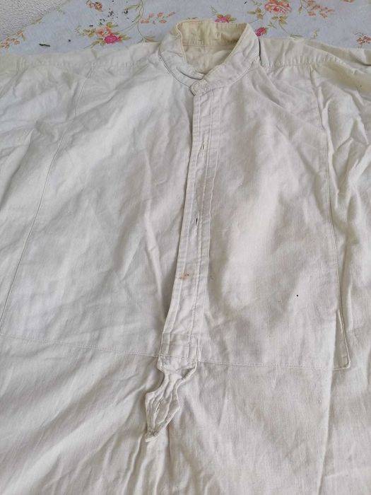camasa barbateasca veche din panza  de  in   tesuta  in  casa