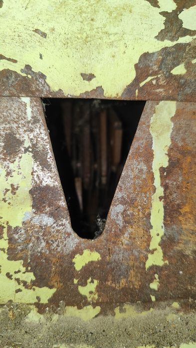 Фуражомелка с чукове и различни сита без електромотор.