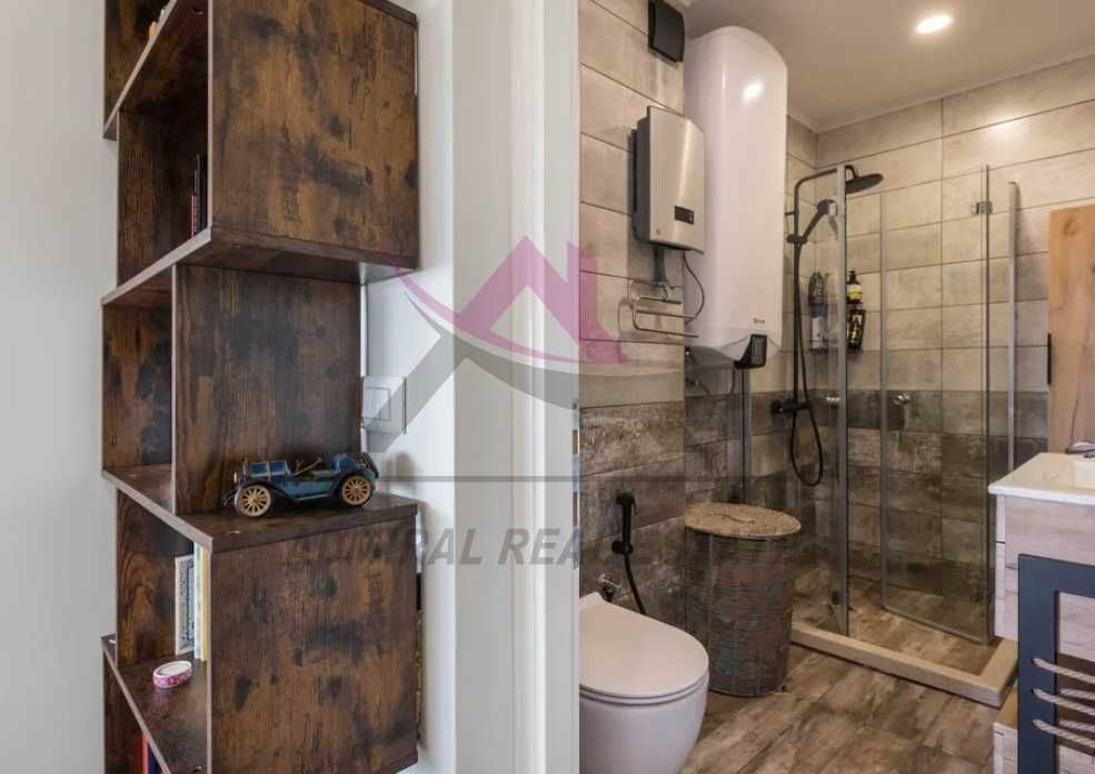 Продава се Тристаен апартамент в к.к. Св.Св. Константин и Елена - 102 кв.м за 3775 €/кв.м - Снимка #7