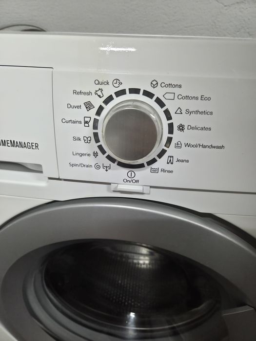 Masina de spalat electrolux slim