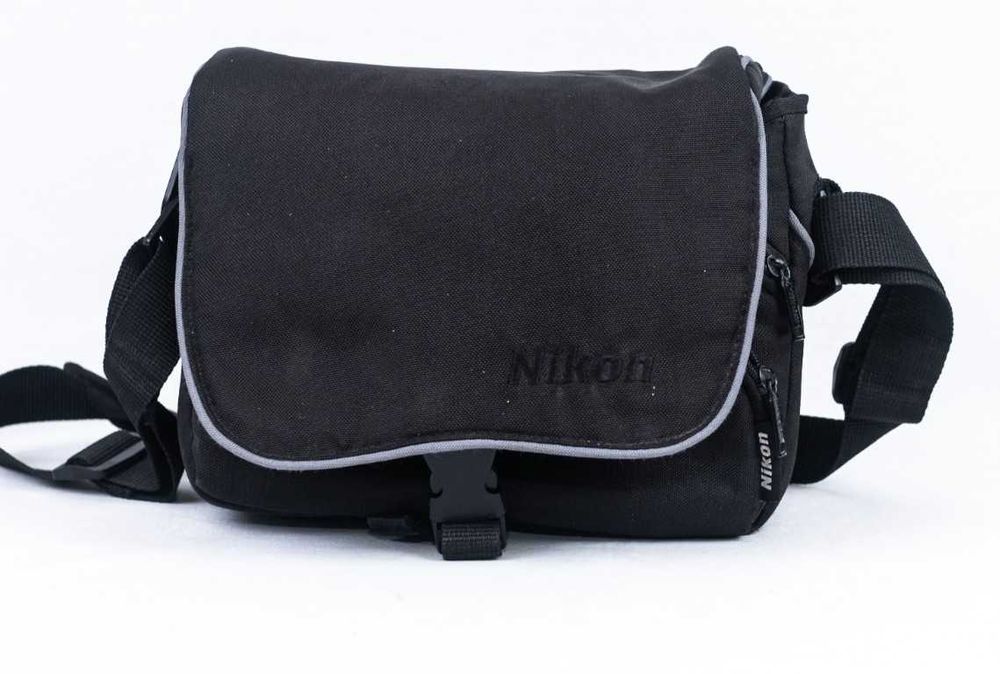 Geanta foto Nikon