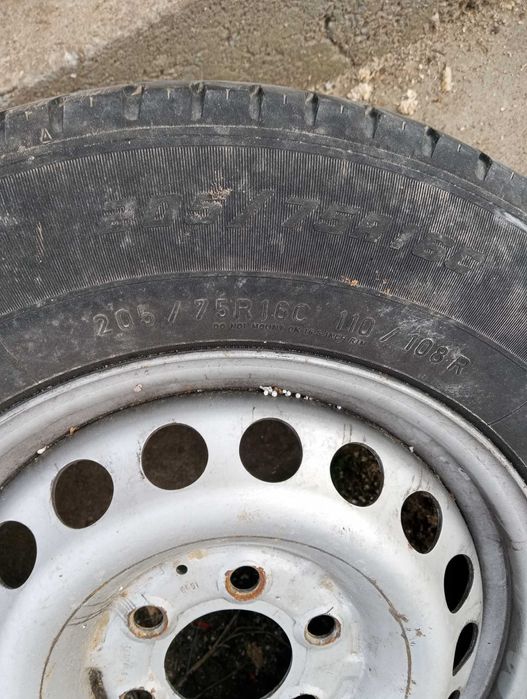 Roți Sprinter 205 75 r16c