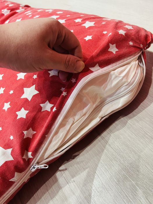 Две възглавници за бременни и кърмене+ ПОДАРЪК - плик с дрехи за бреме