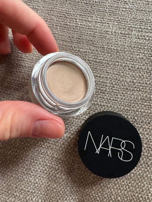 Nars коректор.