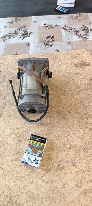 Motor dc 72 v  cu perii.300w