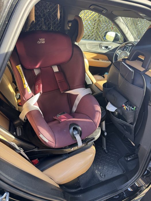Scaun auto ISOFIX i-Size Britax Romer DUALFIX M Burgundy