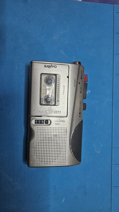 Reportofon SANYO