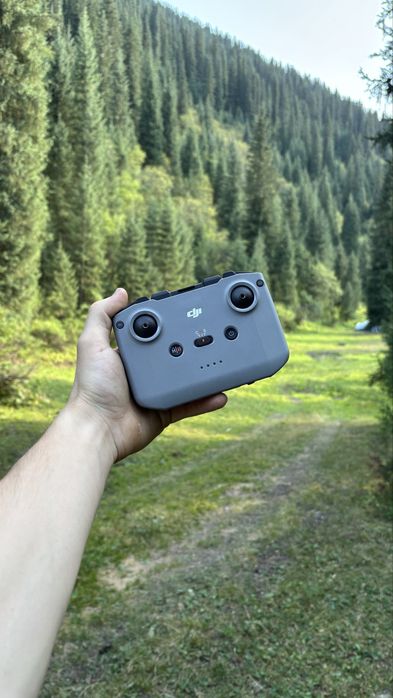 Dji neo (дрон и пульт)