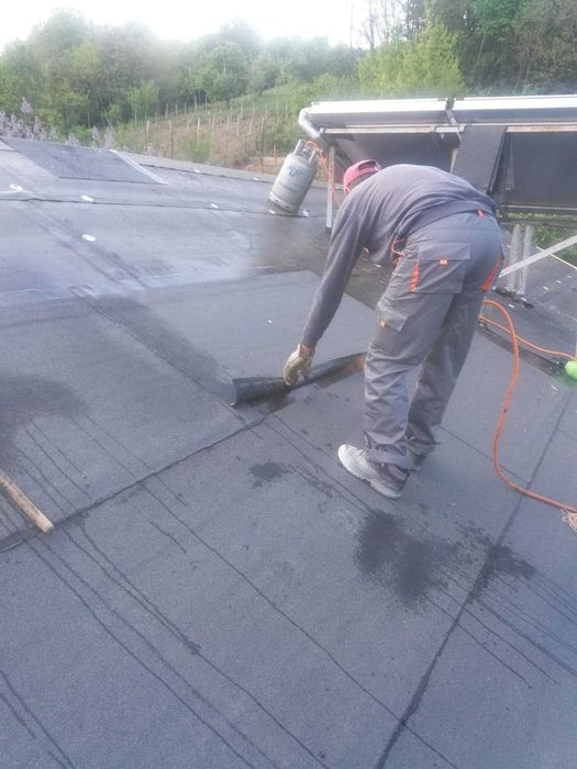 Lucrari de hidroizolatie cu membrana bituminoasa si membrana lichida