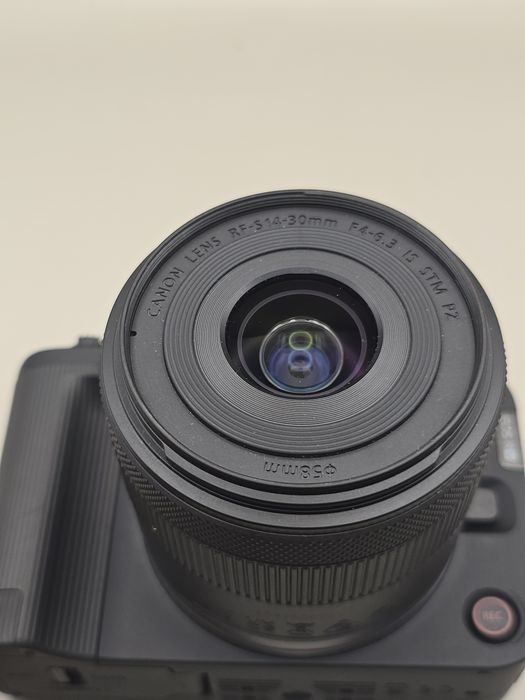Kit Canon EOS R50 V + Obiectiv Canon RF-S 14-30mm f/4-6.3 IS STM PZ, garanție activa 1.5 ani