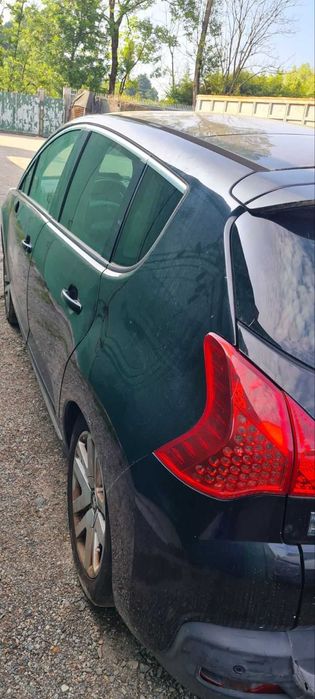 Пежо 3008   2.0 HDI Hybrid4 RHC - автомат – само на части