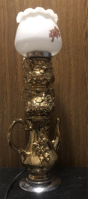 Veioza portelan 100 lei