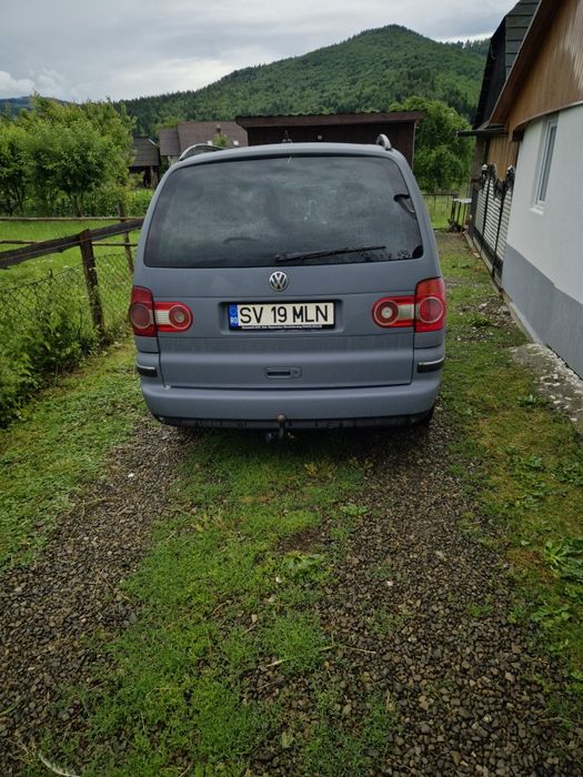 VOLKSWAGEN Sharan