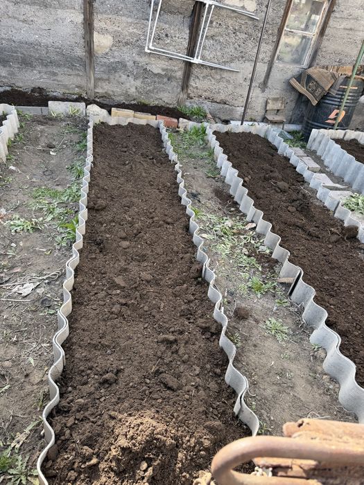 Продам перегной в мешках.