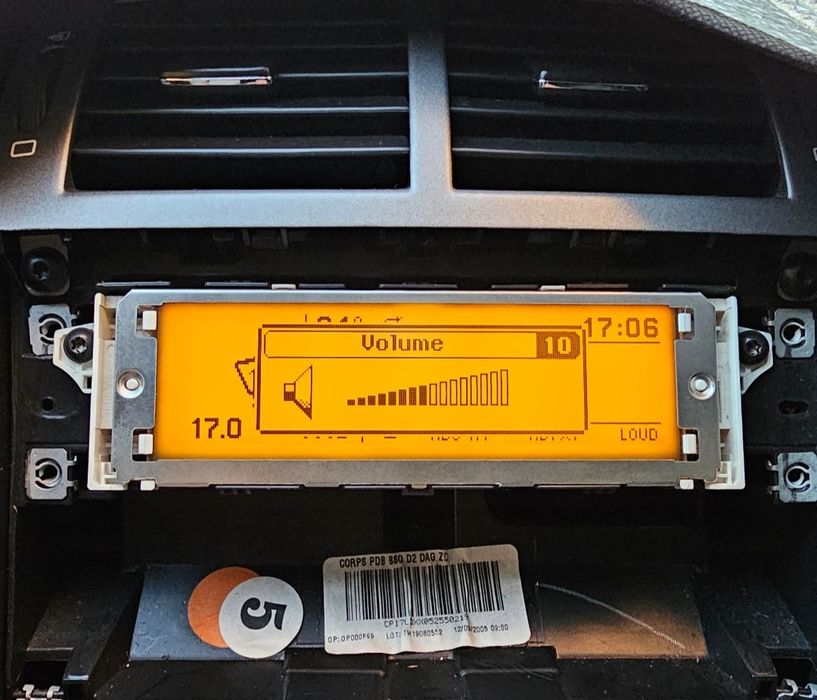 Дисплей за пежо 407