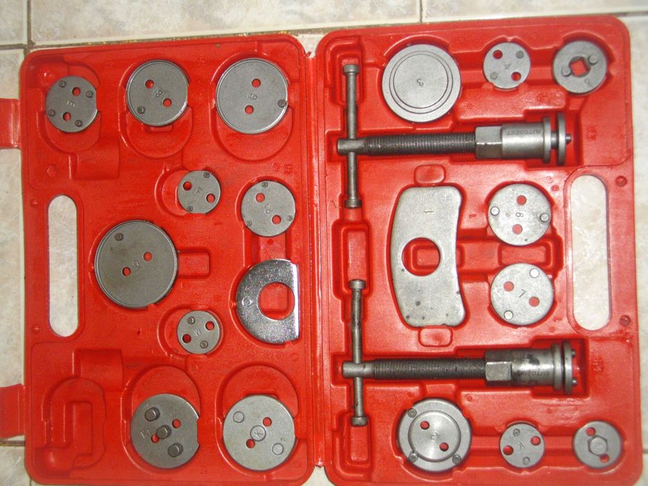 Оберфреза 1100W Матрици 20-32мм за ръчна преса пресклещи фитинги тръби