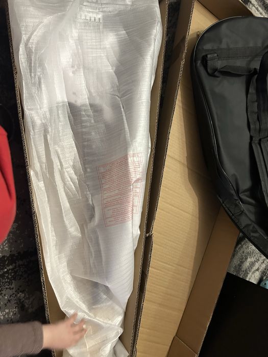 Електрическа китара с усилвател и калъф комплект