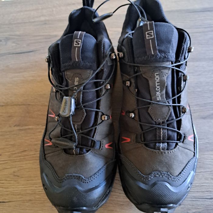 Salomon Gore tex  дамски маратонки. Разпродажба.