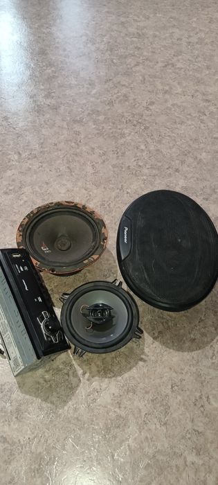 Продам музыкальную систему