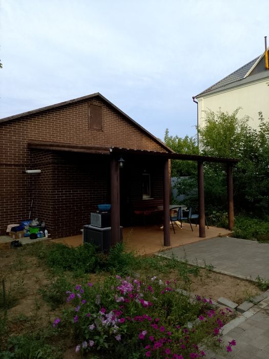 Продам 4 ком дом 96 м2. 2015 года в районе парка Кирова