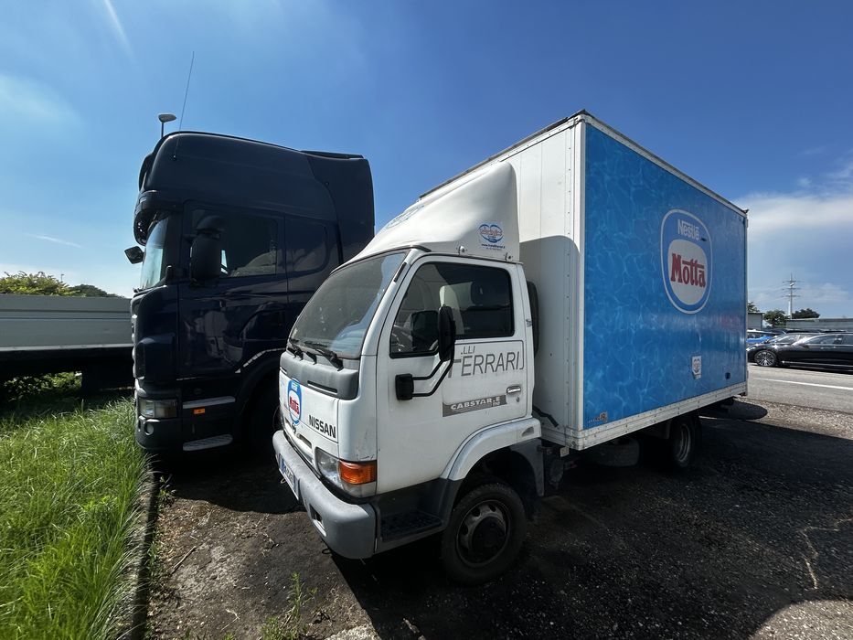 Фургон с падащ борд 3.7/2м