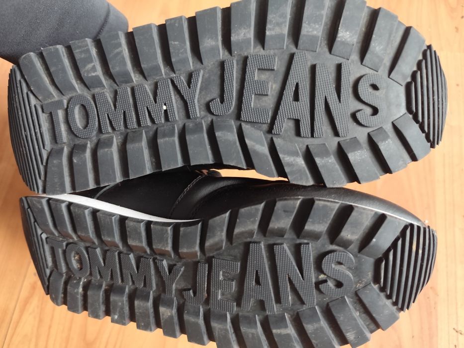 Tomy jeans маратонки