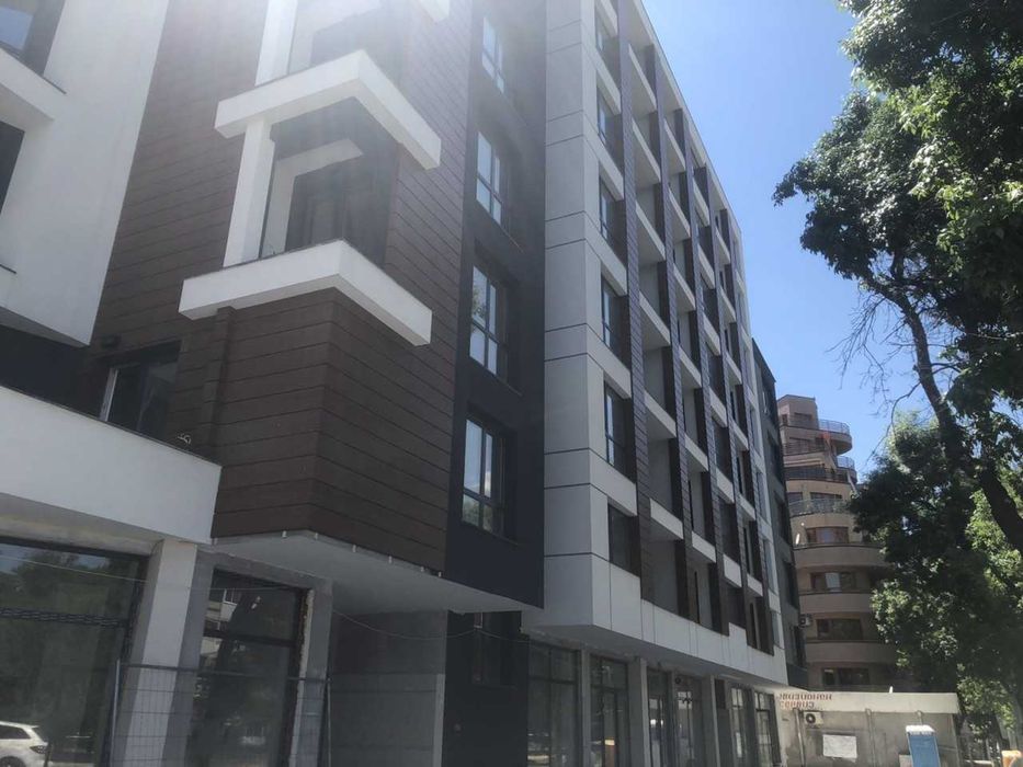 Продава се Тристаен апартамент в Пловдив, Кършияка - 111 кв.м за 1586 €/кв.м - Снимка #7