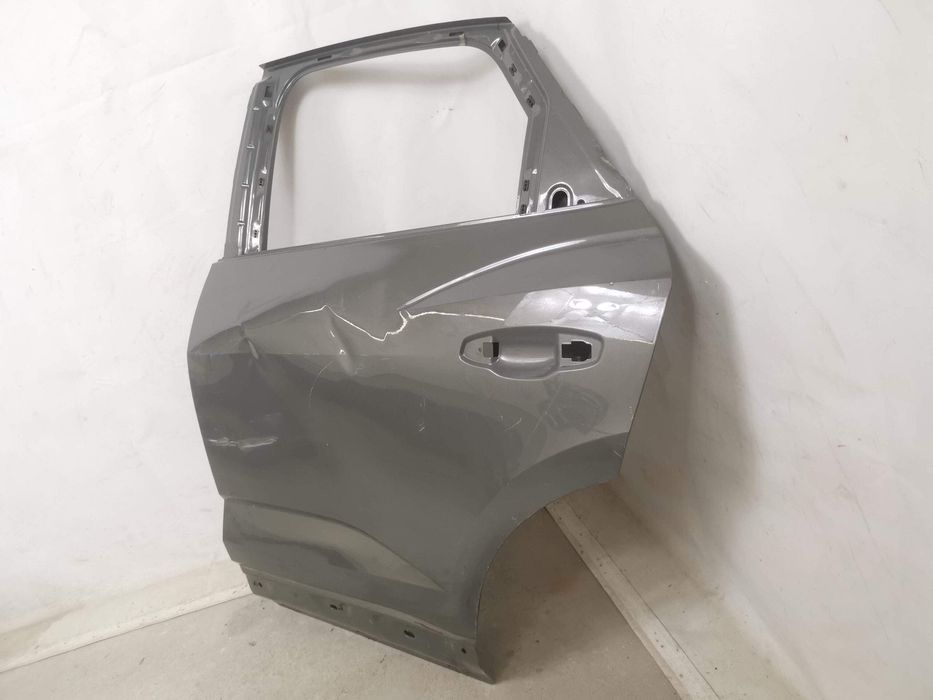 Ауди Q3 / Audi Q3 F3 - Оригинална повредена задна лява врата