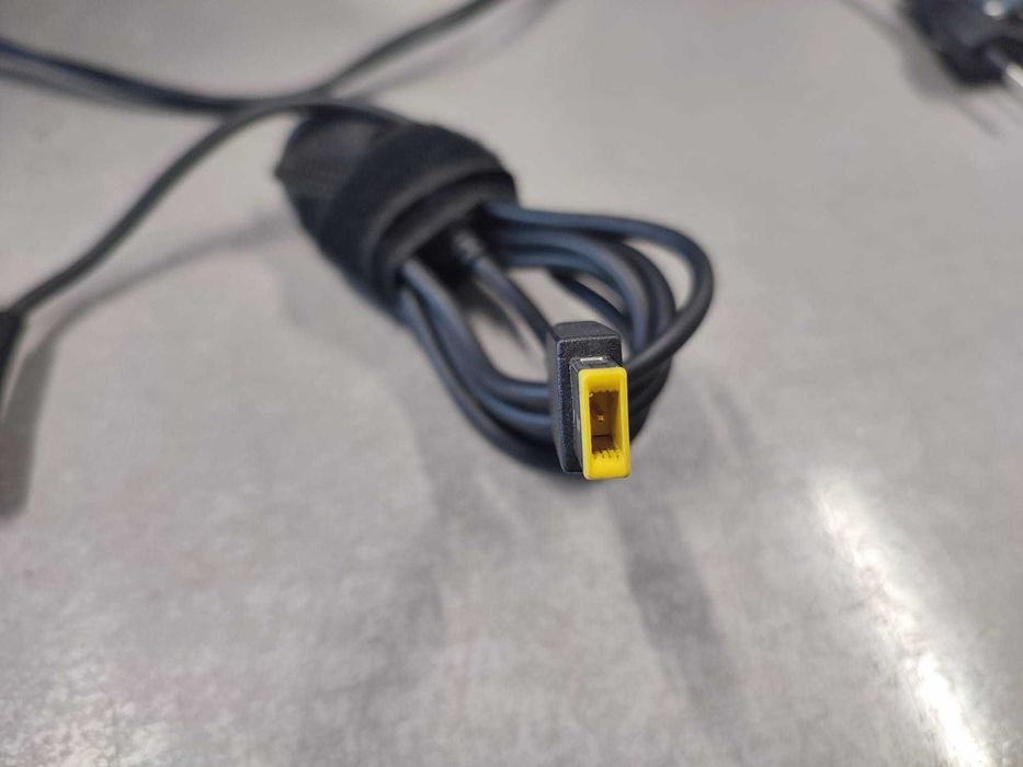 Incarcator lenovo 65W