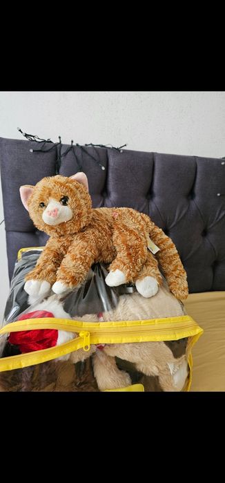 Плюшен тигър. Идеален подарък за любим човек