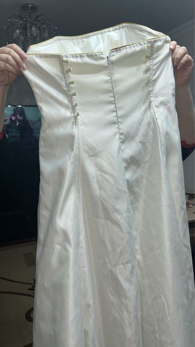 Продам платье на узату