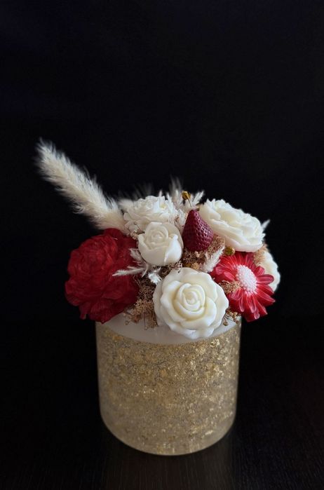 Creatii handmade din ceara naturala | Figurine, aranjamente florale, odorizante, lumanare gender reveal