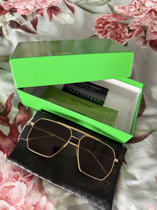 Ochelari soare Bottega Veneta unisex!