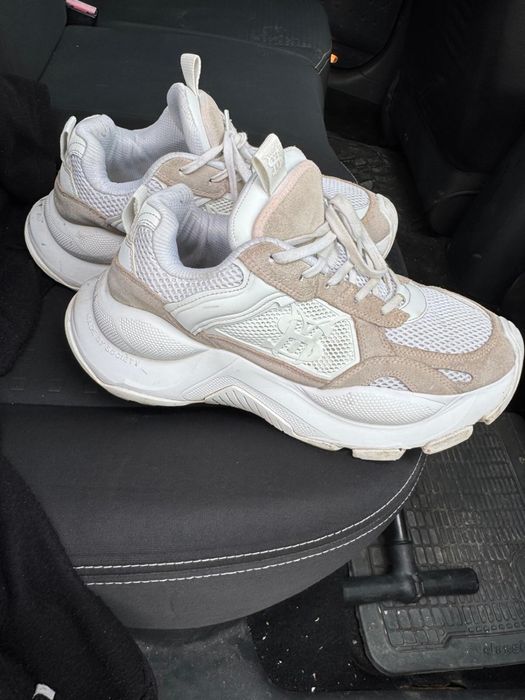 Adidasi de la vagabond originali