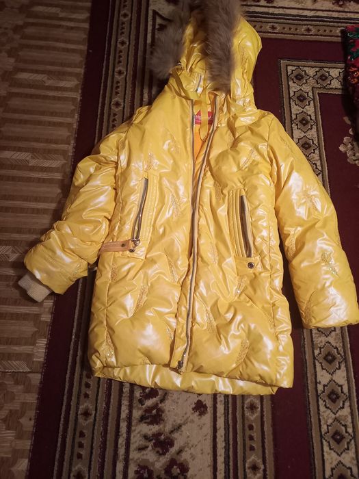 Продаю срочно куртку