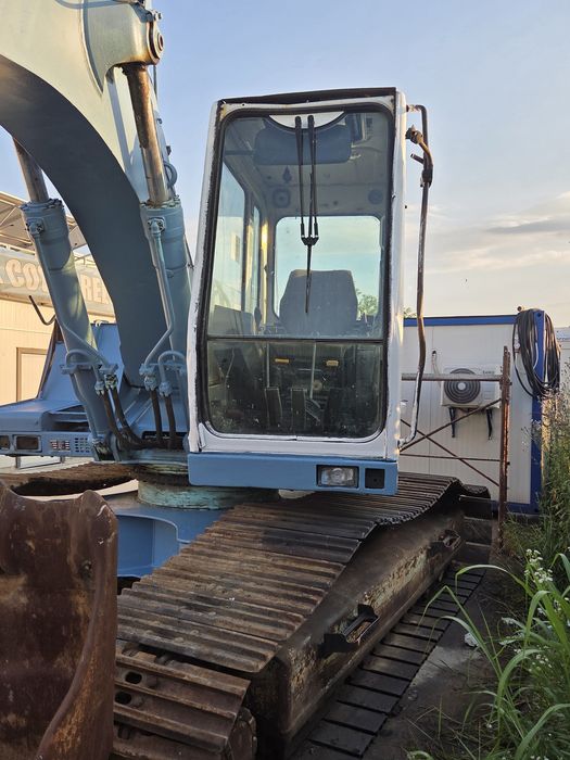 Excavator 22 to liebherr