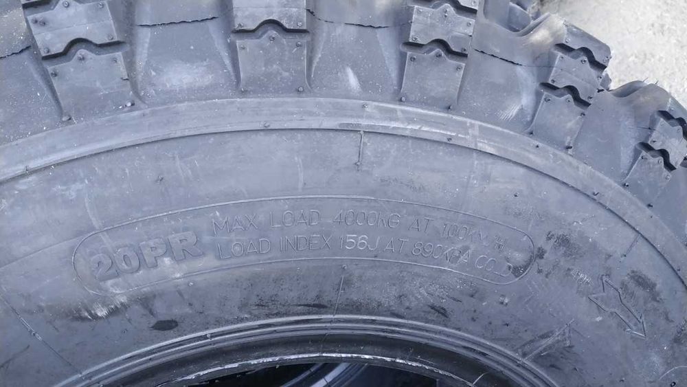 Нови руски гуми и части за:УАЗ; УРАЛ; ГАЗ 53; ГАЗ 66; ЗИЛ 131; ЗИЛ 157