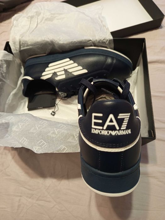 EA7 Emporio Armani сникърси 46 номер