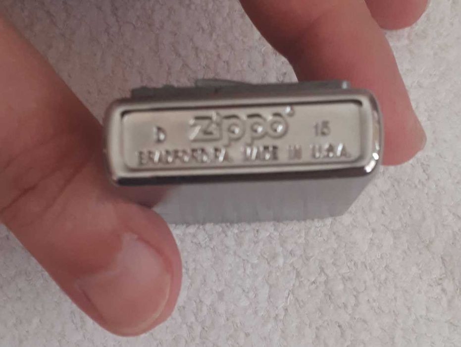 Колекционерска запалка ZIPPO, 2 револвера, релефна