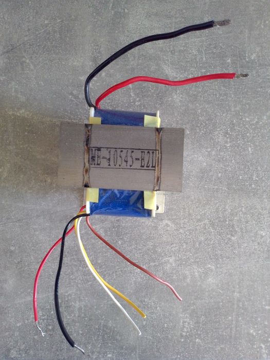 Transformator 220V la 12V